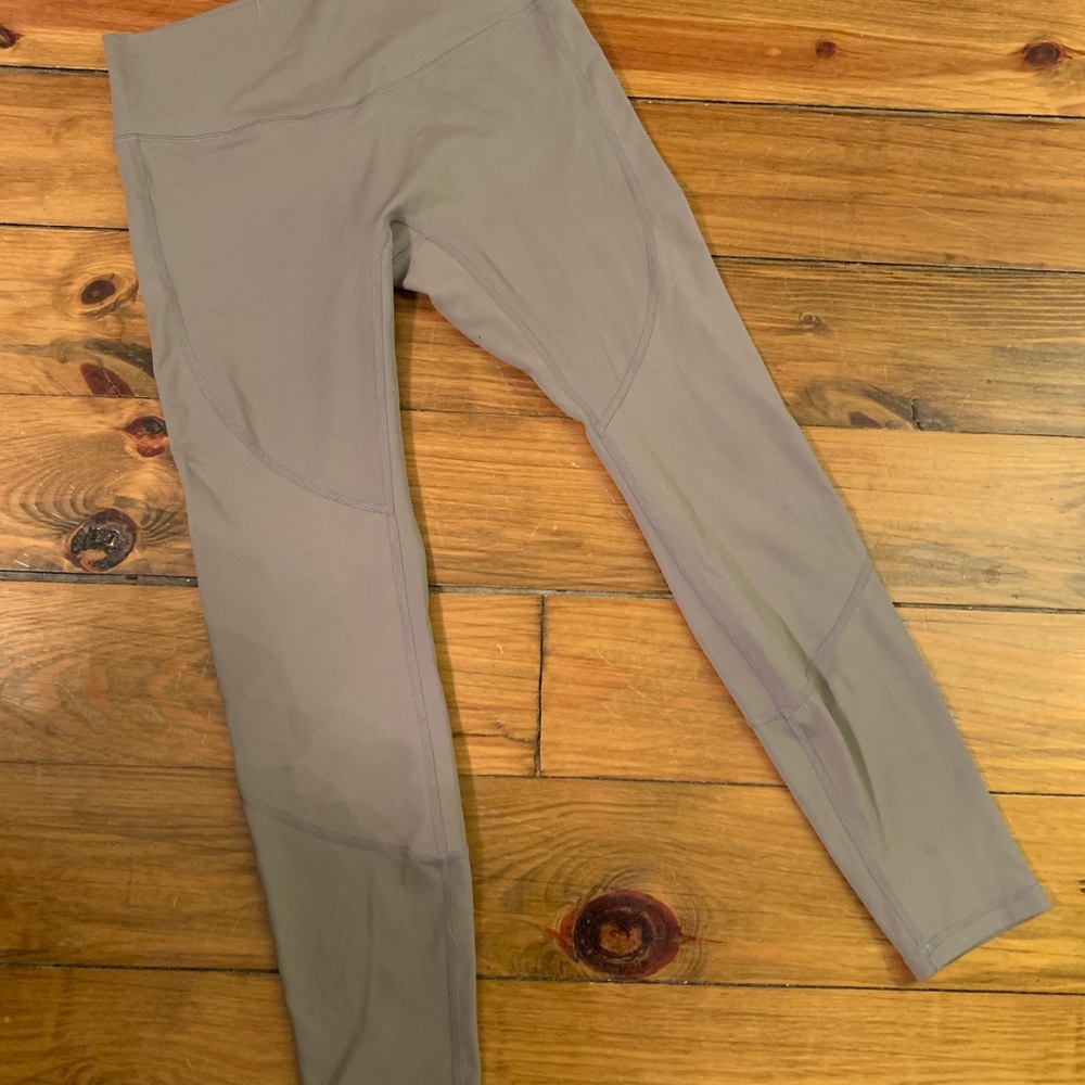 Tilyoucollapse leggings